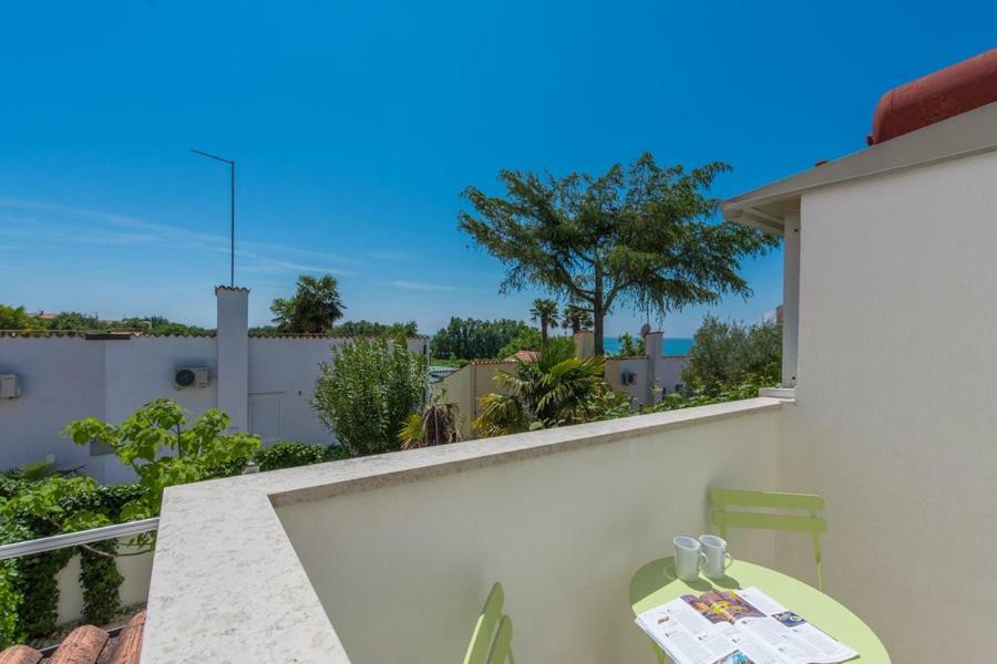 Holiday Home M&M Novigrad Istria Extérieur photo